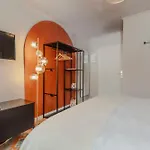 Hotel Lux